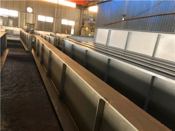 鋼結(jié)構采光帶的材質(zhì)及影響力